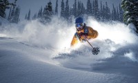 冰雪运动学院推进少儿滑雪教学的区域化推广与师资支持，冰雪运动示范学校