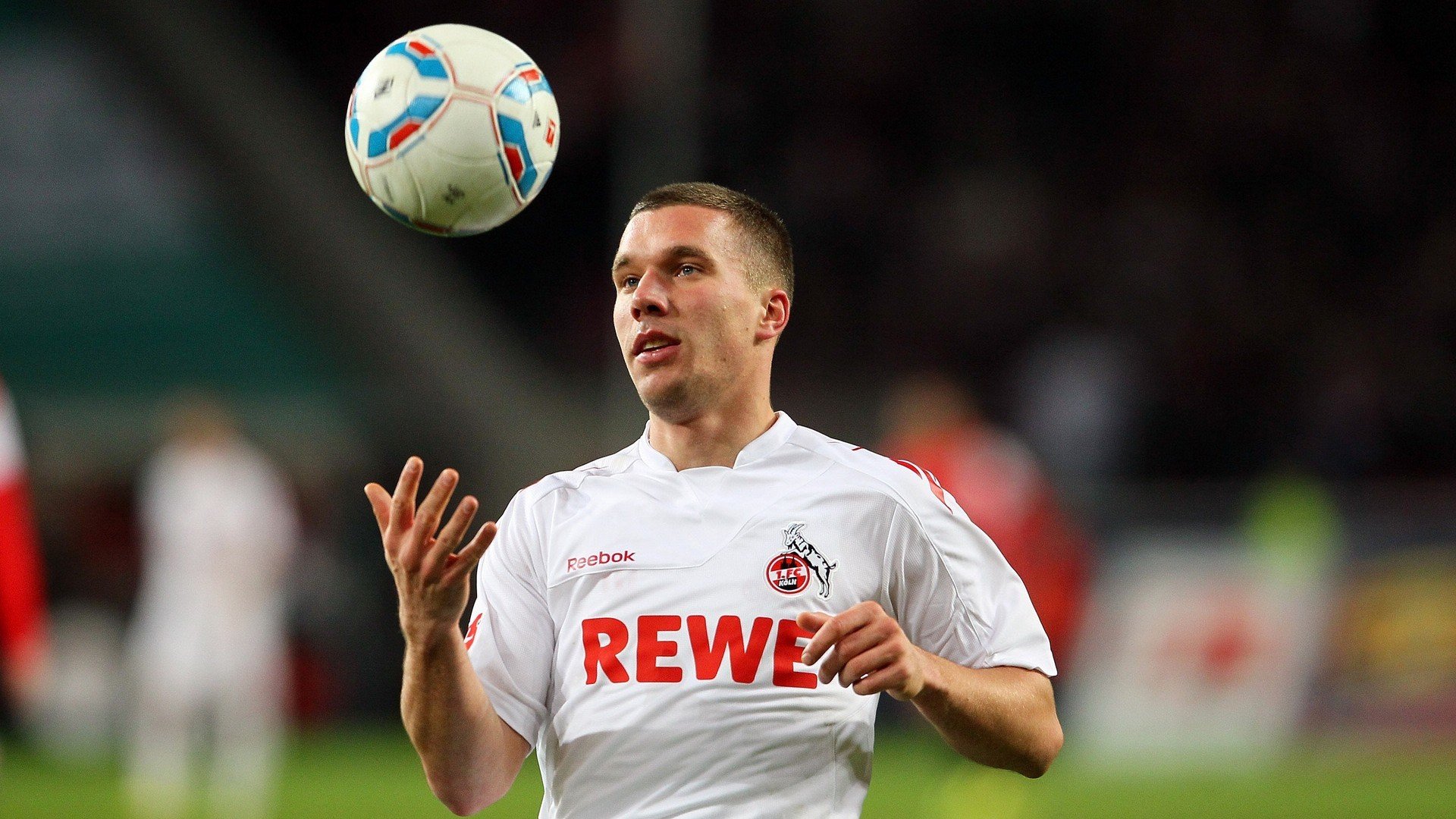 球场安全管理成为比赛核心保障，球场安全管理规定